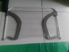 Jemuran balkon gantung