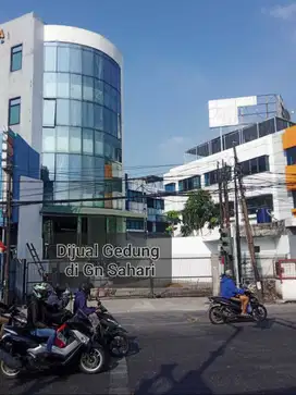 Gedung 5 lt Letak strategis di Gunung Sahari, Jakarta Pusat