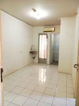 APARTEMEN KALIBATA CITY 2BEDROOM Tower Damar Lantai 8 Kosongan