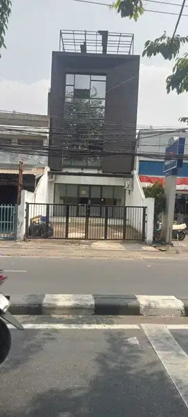 Ruko di jual Jln Kebayoran lama