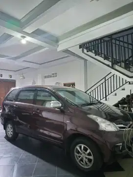 Toyota Avanza 2011 Bensin Matic km 95.000