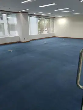 SEWA KANTOR DI JAKATA SELATAN KUNINGAN  200M² PARTISI 150K NEGO