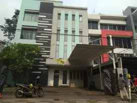 Kantor & Gudang di Karet Kuningan Jakarta (AT)