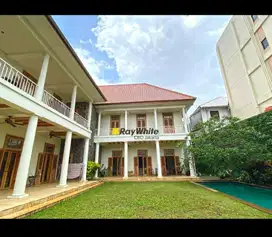 Rumah di Jln Bangka Raya