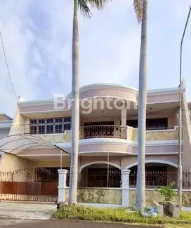 RUMAH Mewah BARU RENOV 2 LT DI MARGOREJO INDAH SURABAYA