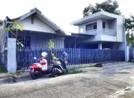 Rumah luas solo kota kerten laweyan