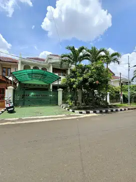 TURUN HARGA Rumah Secondary Dalam Komplek Pondok Kelapa Indah Jakarta