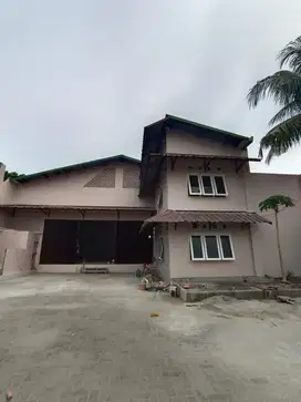 Dijual/Disewakan Gudang Cocok untuk Buka Usaha