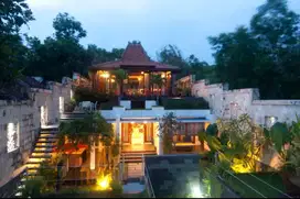 JUAL VILLA JALAN PARANGTRITIS SEWON BANTUL JOGJAKARTA