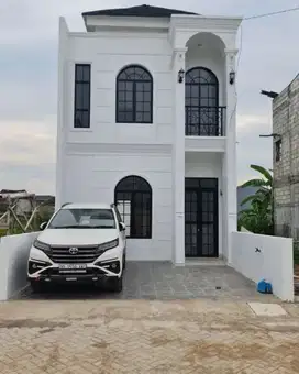 RUMAH 2 LANTAI TENGAH KOTA MAKASSAR