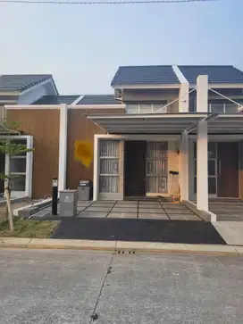 Dijual Rumah Modern Minimalis Furnish Startegis di Garnd duta City