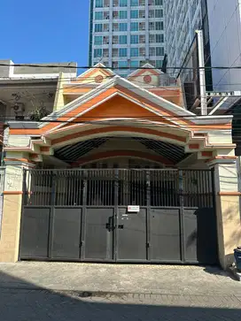 Tempat usaha aktif 227 m2 harga 6,5 Milyar di Siwalankerto, Surabaya