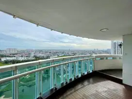 Apartemen Royale Springhill 3 bedroom View golf Bisa KPA