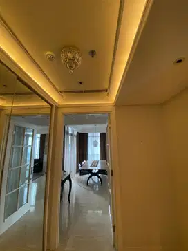FOR SALE/FOR RENT  Luxury Apartemen Senopati Suites Jakarta Selatan