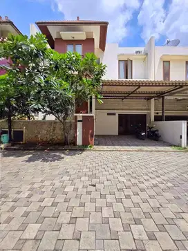 RUMAH SIAP HUNI DALAM TOWNHOUSE DI PEJATEN BARAT JAKARTA