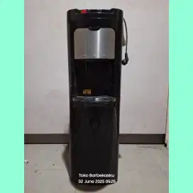 Dispenser air dingin-panas Sharp SWD 68EH BK