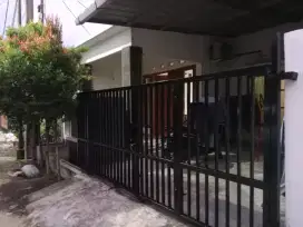RUMAH DISEWAKAN