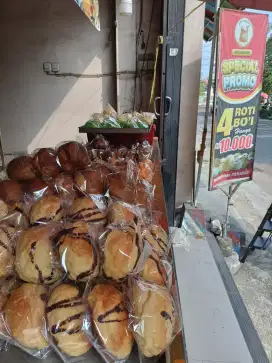 Pegawai Roti Bakery
