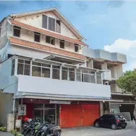 Disewakan toko ukuran 5*10 jalan raya lokasi sangat strategis