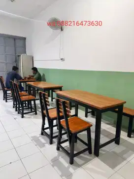 Meja kursi cafe dan makan