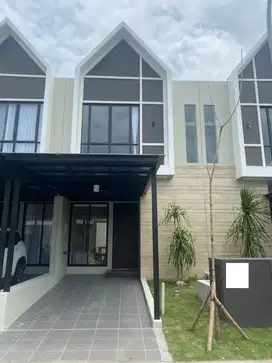Rumah Full Furnished Northwest Park Citraland Surabaya