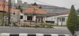 Disewakan Rumah ambengan bisa untuk usaha dan di bangun