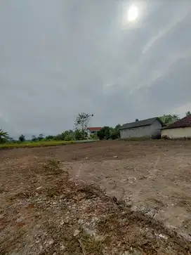 Dijual Tanah SHM Pecah Termurah di Jakal Sleman, Selatan Kampus UII