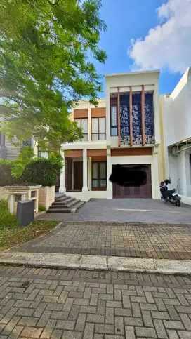 Disewakan Rumah 2 lantai di Mayfield Greenwich BSD
