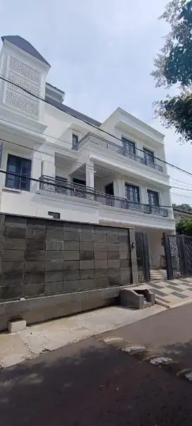 JUAL RUMAH BARU MEWAH KEBAYORAN BARU  JAKRTA SELATAN