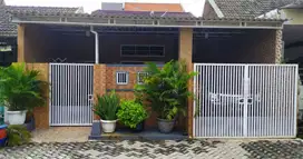 Rumah 2 lantai luas 105 m2 harga 430 juta di Lingkar Timur, Sidoarjo