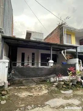 Dijual rumaj jarang ada 450 jt nego cimahi dkat sangkuriang