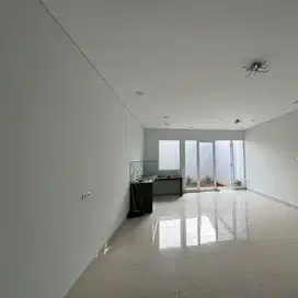 Rumah Baru di kawasan kavling DKI Meruya