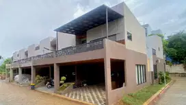 Pondok Cabe Menanti Anda: Rumah 2 Lantai dengan Penawaran Istimewa