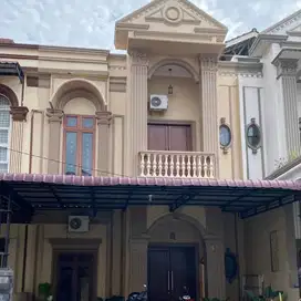 rumah cantik bertingkat dalam komplek setia budi medan kota