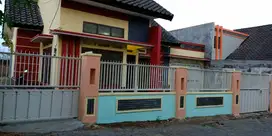 Rumah Tanah Super Luas Landungsari Malang