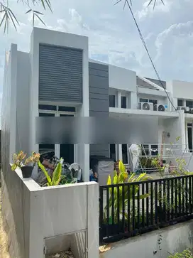 DIJUAL CEPAT Rumah di melati mas bagus siap huni