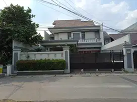 rumah di Jl.Gaharu  Cilandak Barat Jakarta Selatan