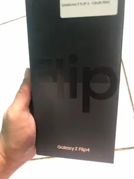Samsung galaxy flip 4