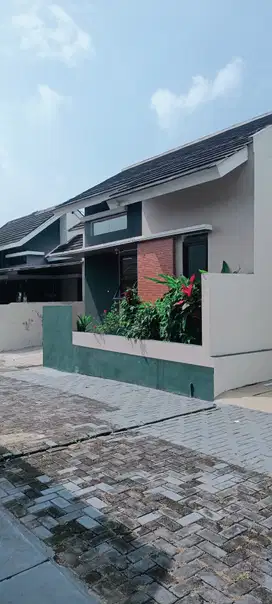 Jual Rumah aman  cluster sayap kota mandiri Padalarang