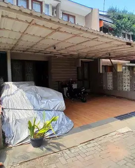 Rumah Bagus Full Furnished di The Green Park Residence Ciputat Tangsel