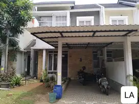 *Dijual Rumah di metland transyogi cluster depan*