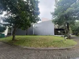 Kavling hoek cantik hadap selatan barat di Eminent Bsd
