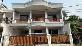 Rumah 2 lantai full Griya Loka BSD ( Lak)