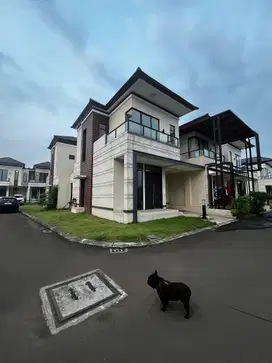 Dijual Rumah 2 Lantai di Lavon Cluster Regalia