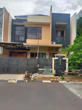Dijual Murah Rumah Lelang di Perumahan Grand Galaxy