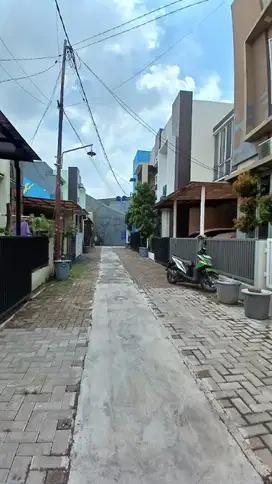 Rumah Minimalis dekat kampus STAN pondok aren