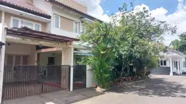 Di Jual Rumah 2 Lantai Di Villa Delima Lebak Bulus