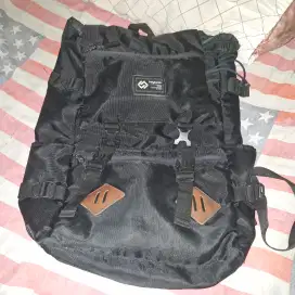 Tas RANSEL MUAT BANYAK
