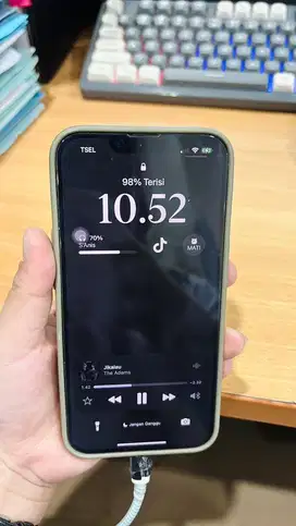 Iphone 13 128gb white IOS 18