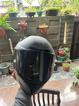 Helm KYT TT Course Jual cepat Jarang dipake